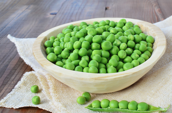 fresh green peas for sous vide cooking