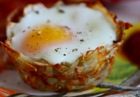 Sous Vide Soft Poached Eggs in Hashbrown Nests #sousvide